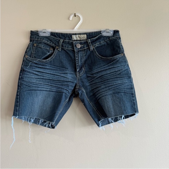Hybrid & Company Women's Jean Shorts - Dark Blue - Picture 7 of 7